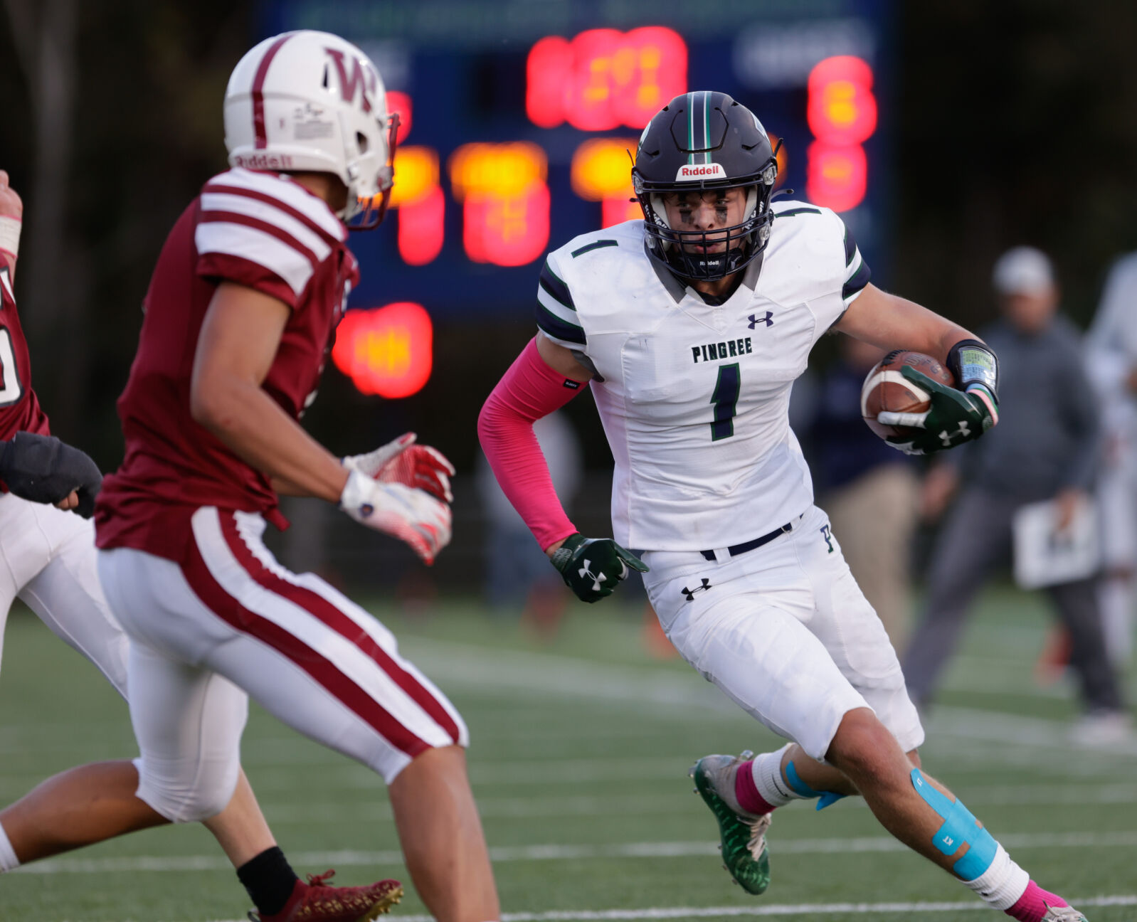 211023_SN_FOOTBALL-23.jpg